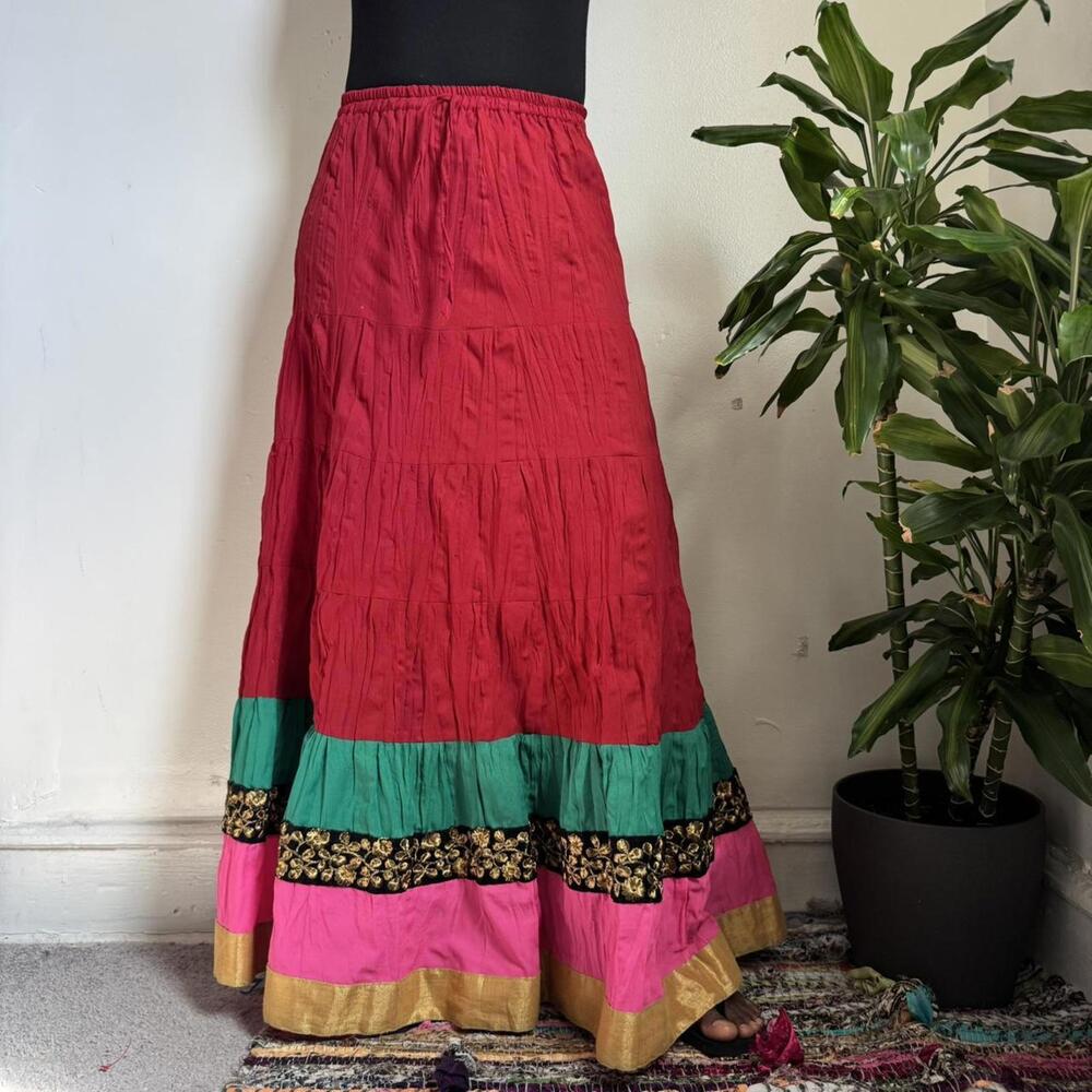 Vintage Boho Tiered Maxi Skirt fits‎ like S